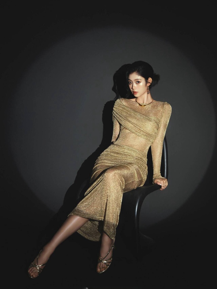 تصوير شخصي فني بأسلوب مجلات ال - مراجعة Ethnic Fashion Images وسعره